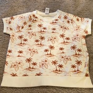 Lou and grey Cute beach Scene top